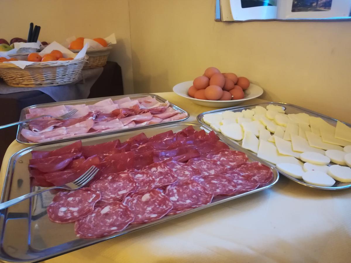 Hotel Fiera Milano Rho Kültér fotó